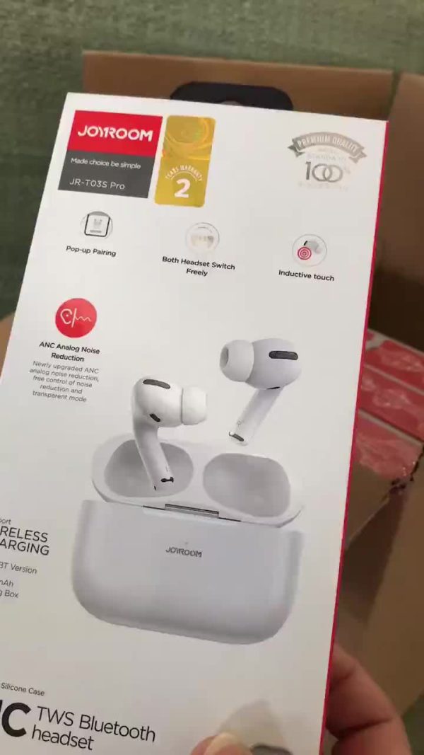 Joyroom JR-T03S Pro Wireless Earbuds with Silicone Case (Original) - Image 3