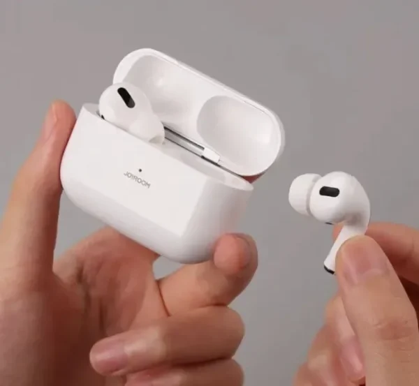 Joyroom JR-T03S Pro Wireless Earbuds with Silicone Case (Original) - Image 5